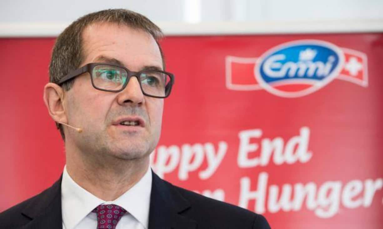 Der Milchzulieferer Emmi mit Finanzchef Jörg Riboni bereitet Aktionären Freude. Der Kurs des Milchverarbeiters jetzt wie schon im August 2014 und im vergangenen Februar wieder nach oben drehen – da wären Kursgewinne von etwa 15 bis 25 Prozent vorstellbar.