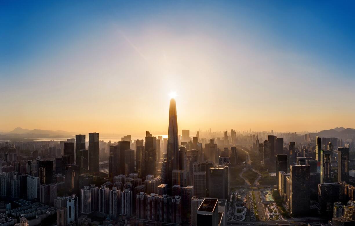 In chinesischen Städten wie Shenzhen (+140 Prozent) eplodierte die Zahl der Reichen in den letzten zehn Jahren.