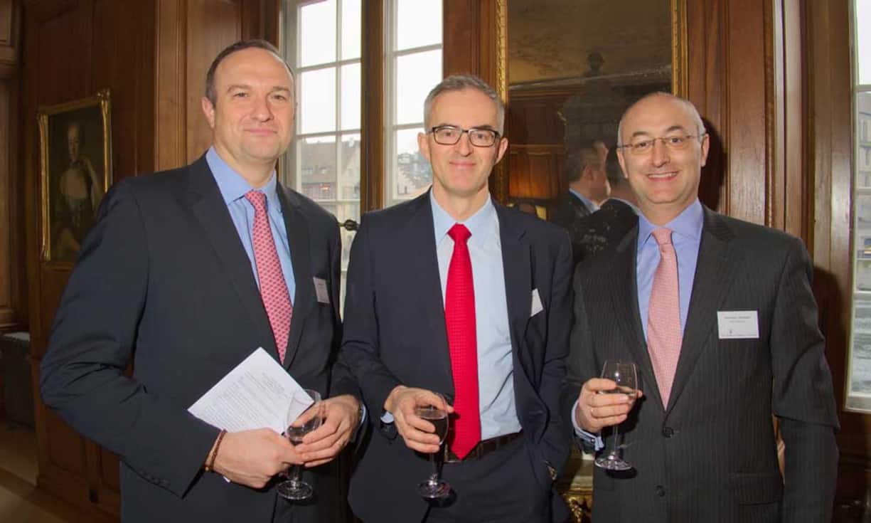 Gerald Berger, Senior Portfolio Manager, UBS AG;
Thierry de Sepibus, Director, Altium Capital AG;
Alexander Grünwald, Altium Capital AG Bilder: Markus Senn