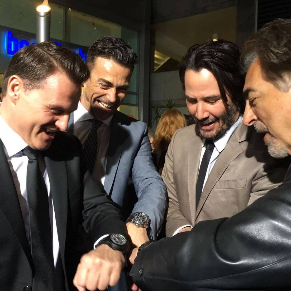 Sascha Moeri mit Keanu Reeves an einem Event von Carl F. Bucherer