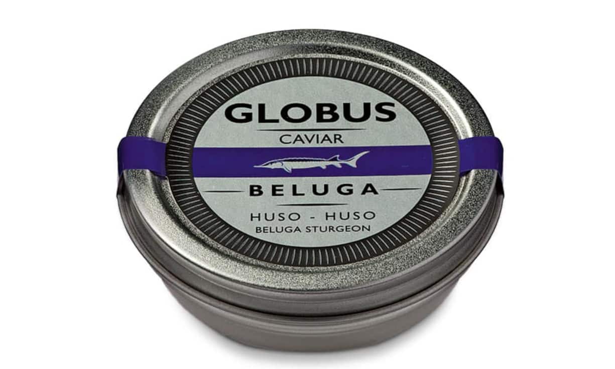 Pur: Bei Globus gibt es Kaviar ab 49.90 Franken pro 30 Gramm. Diese Dose mit Beluga von bester Qualität ist um einiges teurer, aber bei schönen Geschenken fragt ja keiner nach dem Preis. Tipp der Globus-Köche: einen Löffel Kaviar auf einen Teller Tagliatelle. Und schon weihnachtet es. 349 Franken.