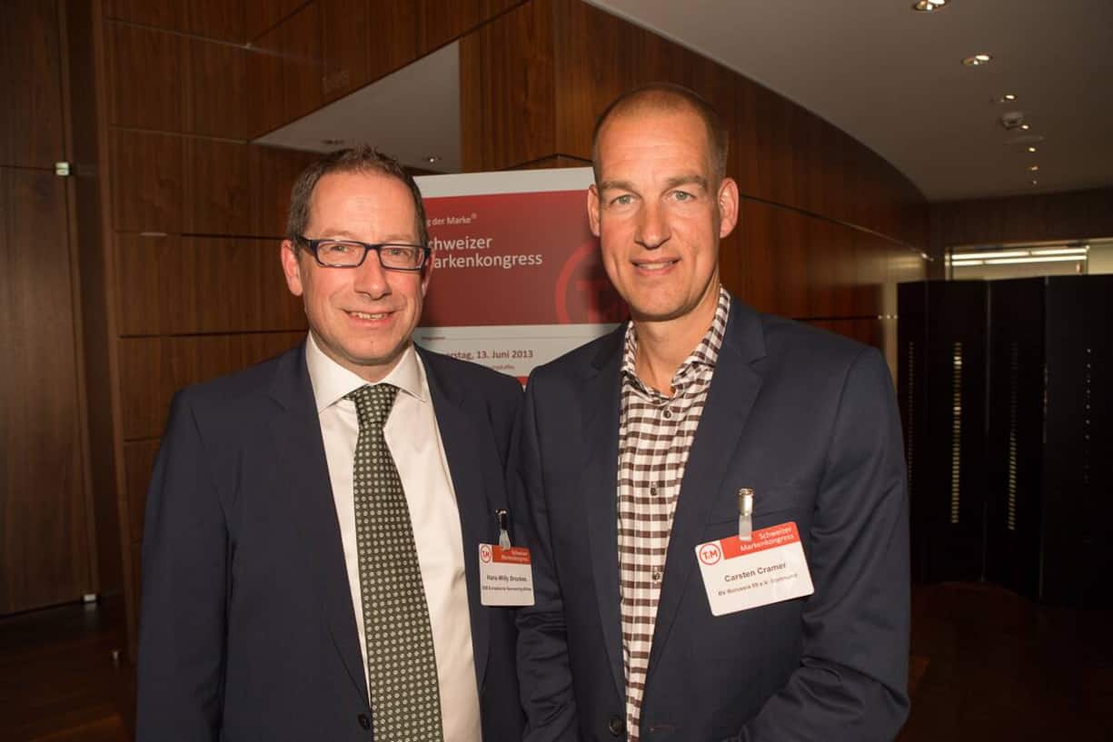 Hans-Willy Brockes, ESB Europäische Sponsoring-Börse; Carsten Cramer, BV Borussia 09 e.V. Dortmund