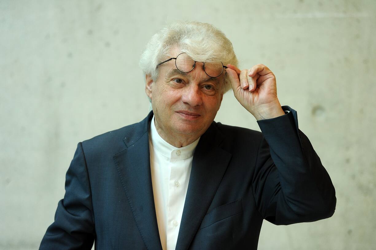 LUGANO, SWITZERLAND - OCTOBER 09:  Architect Mario Botta attends the Forum For The Dialogue Between Switzerland And Italy at the University of Italian Switzerland on October 9, 2017 in Lugano, Switzerland. The fourth Forum for the Swiss-Italian Dialogue is being promoted by the Embassy of Italy in Switzerland and the University of Italian Switzerland.  (Photo by Pier Marco Tacca/Getty Images)