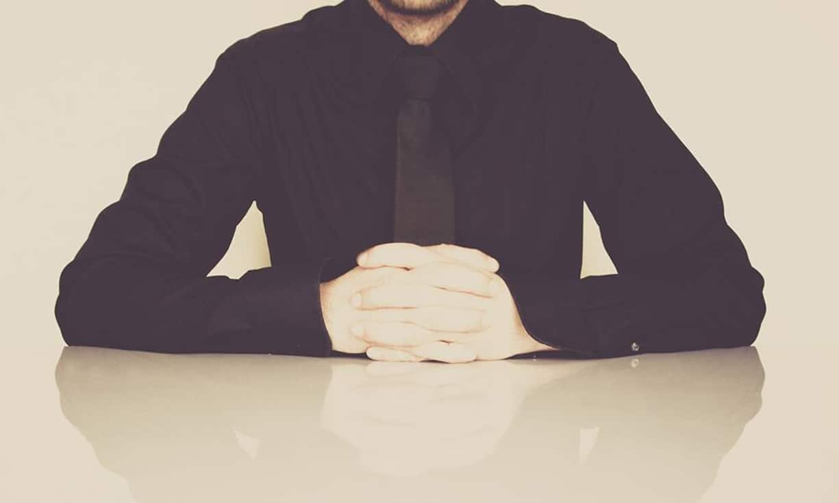 In Lohnverhandlungen ist die richtige Wortwahl entscheidend. Auf diese Ausdrücke sollte man hingegen verzichten: