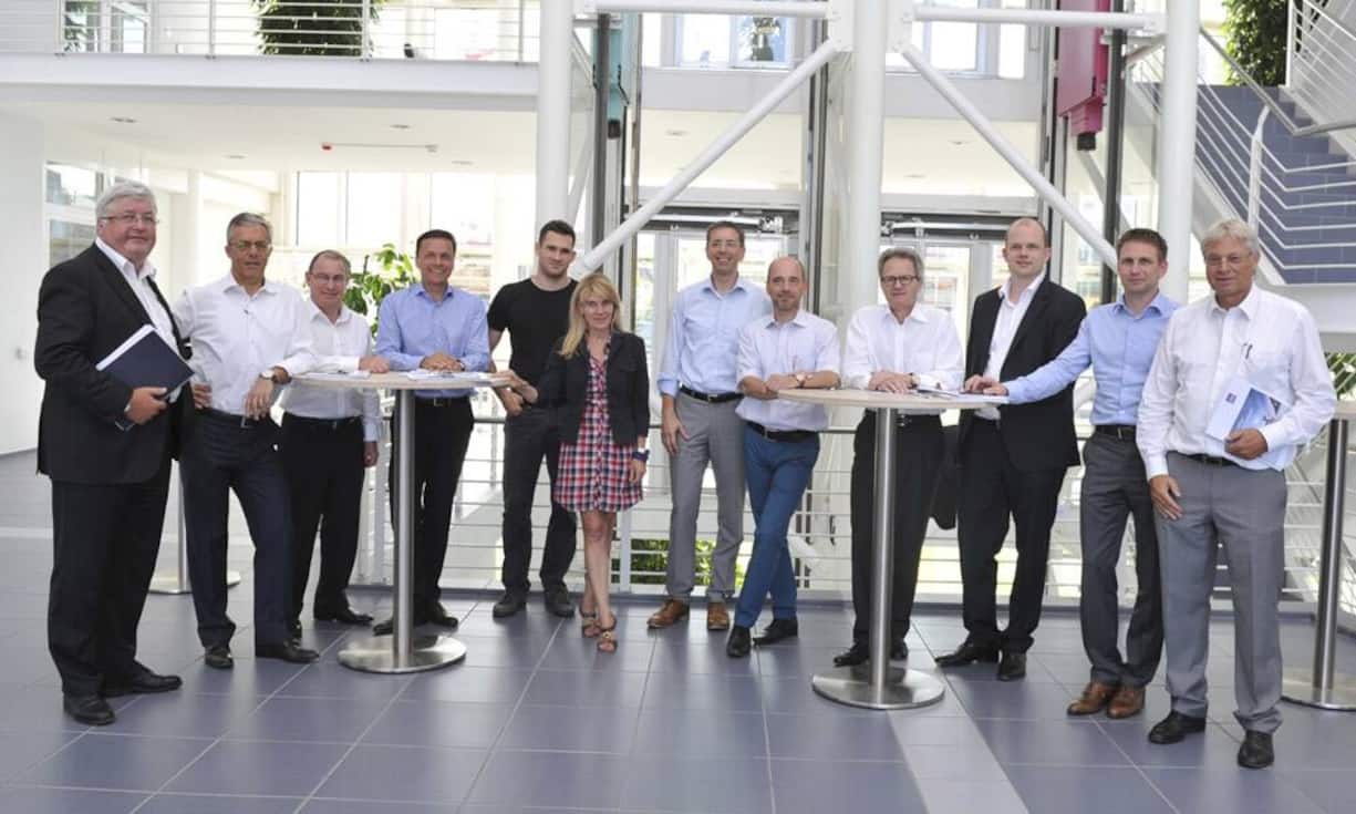 Die Jury: Dr. Christian König; Hans Baumgartner; Urs Seitz; Andreas Gerber; Marcel Dobler; Marianne Fassbind; Bruno Odermatt; Rolf Sonderegger; Dr. Thomas Sauber; Michael Steinmann; Marco Kessler; Antoine Berger. (v.l.n.r.)