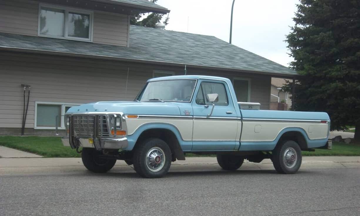 Platz 2: Ford F-150Der «King of Pickups», der Ford F-150, kriegt Silber auf der ewigen Bestenliste. Mit 35 Millionen verkauften Fahrzeugen. Und die strahlende Nummer Eins... dave_7/Flickr