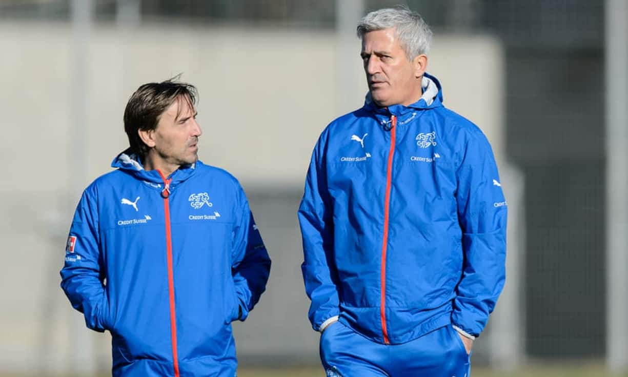 In seiner jetzigen Rolle baut Petkovic stark auf seinen Assistenten Antonio Manicone. Die Verträge der beiden wurden gleichzeitig verlängert.