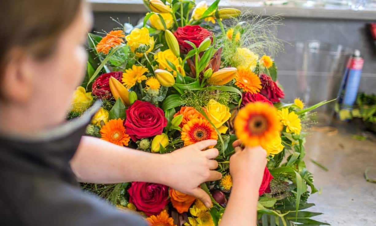 In Deutschland betrug der Umsatz Blumenverkäufe am Valentinstag 2015 144 Millionen Franken, in Grossbritannien 303 Millionen und in den USA sogar 1,916 Milliarden Franken (im Jahr 2014).