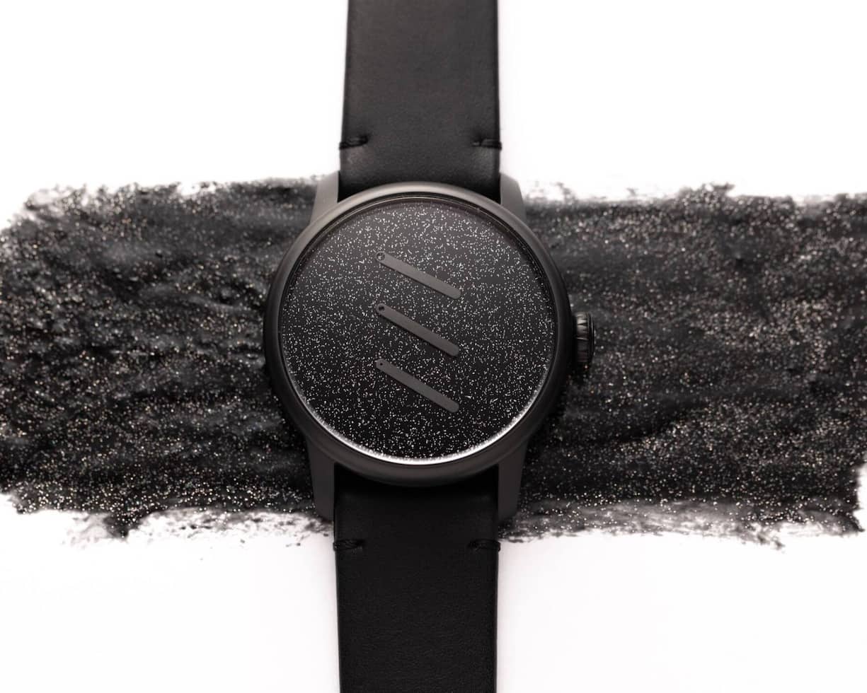 Die Uhr Noirmont x Olivier Mosset von 2024.