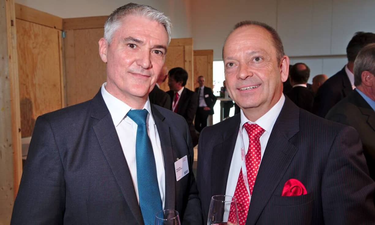 Philipp Haas, Investment Promotion Director, Swis Business Hub China;
Wolfgang Schanzenbach, Regional Director Asia Pacific, S-GE