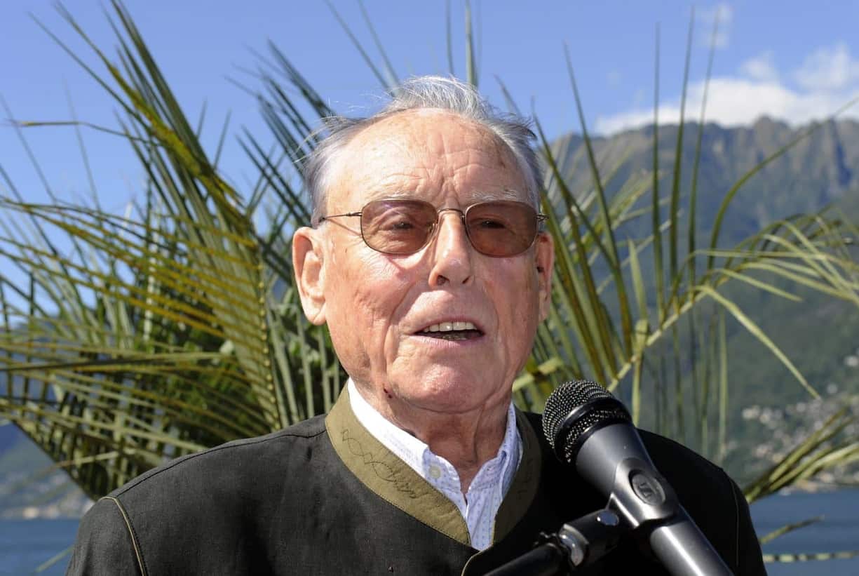 Das Hotel Eden Roc von Ascona wurde vom Gastronomiefuehrer GaultMillau zum Hotel des Jahres 2010 gewaehlt. Eine spezielle Hommage ging dabei an den Besitzer Karl-Heinz Kipp, dem mehrere Hotels in der Schweiz gehoeren. (KEYSTONE/Karl Mathis)