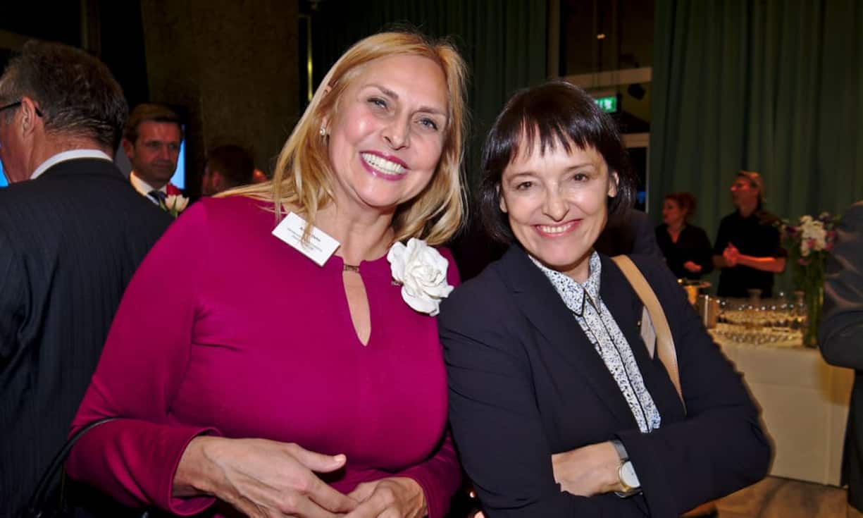 Ariane Dehn, Henderson Global Investors;
Ursula Fraefel, Farner Consulting AG