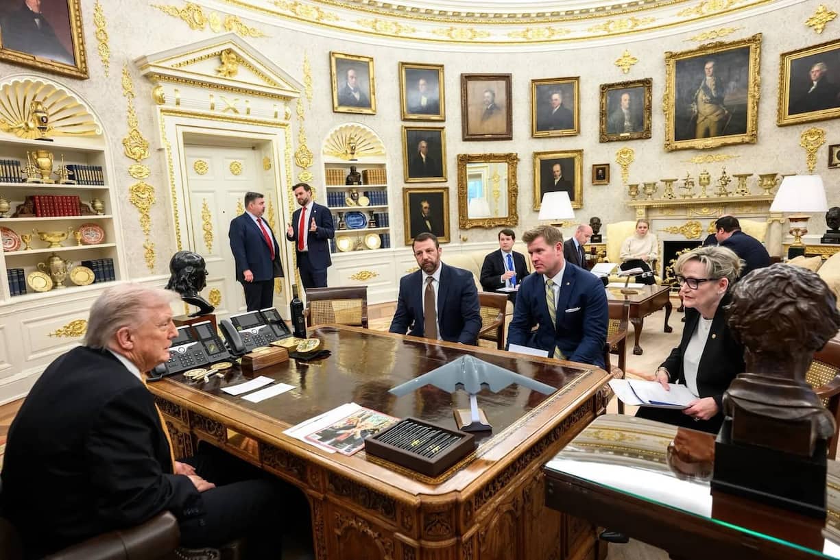 Tischuhr ROLEX Oval Office