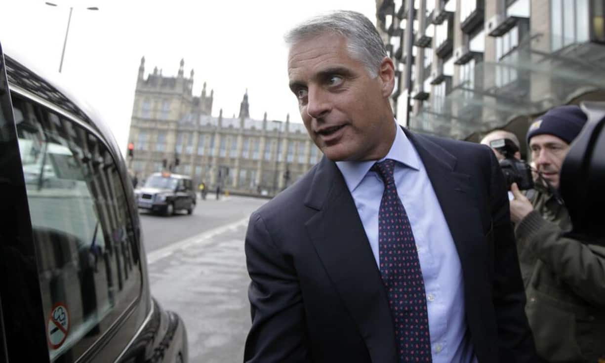Der erste Bankmanager findet sich auf Platz 5. Andrea Orcel, der Chef der Investmentbank der UBS, kam im letzten Jahr auf 11,4 Millionen
