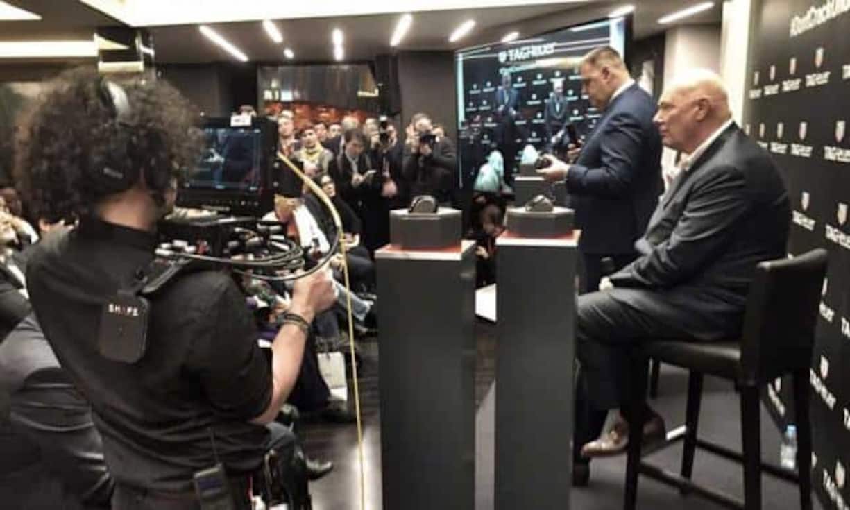 Tag Heuer setzt auf die Connected Watch: Bis 2017 seien 200'000 Connected Watches geplant, 20'000 seien bereits abgesetzt. Die nächste Tranche mit 60'000 Stück folge im April.