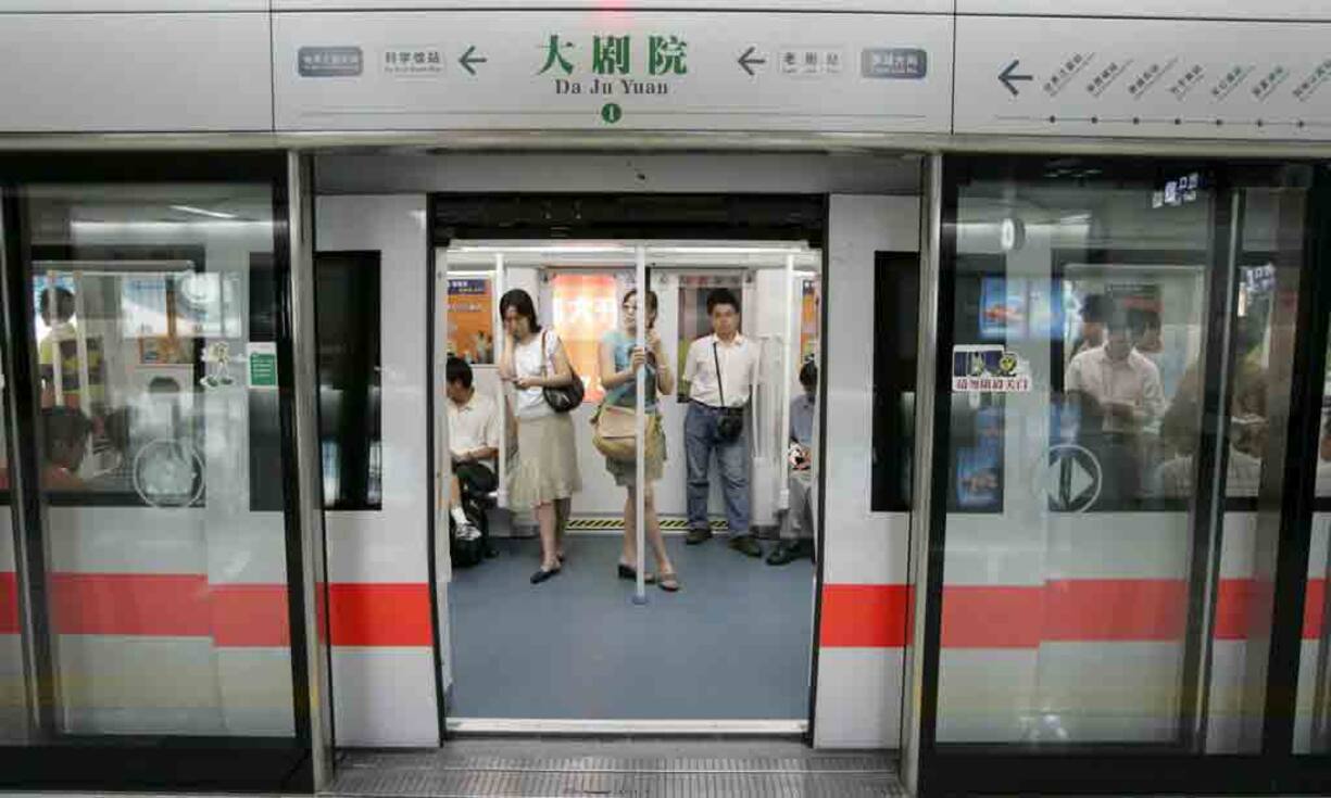 6. Guangzhou, China: Knapp die zwei Milliardengrenze knackt die Guanghzou Metro. Chinas erste städtische Untergrund-Linie ist Teil des im Jahre 1997 eröffneten Metro-Systems.