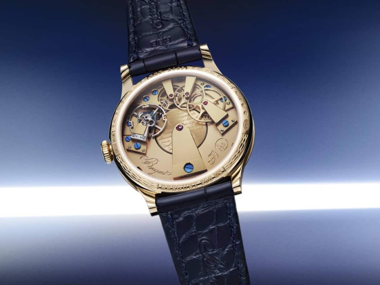 VS00 mit Handaufzug: Kaliber mit 96 Stunden Gang­reserve, Sperrrad mit Gravur.