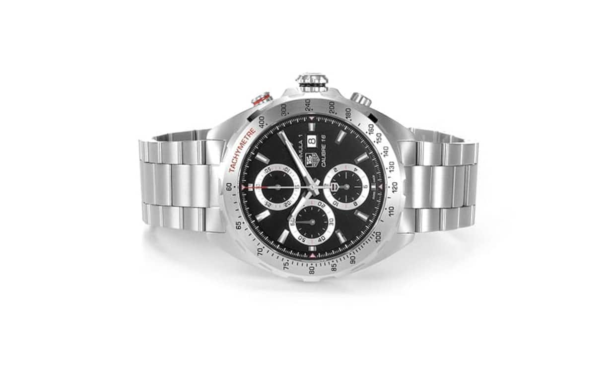 Platz 6: TAG Heuer Auch TAG Heuer hat einen Platz gut gemacht mit einem Wert von 876 Millionen.