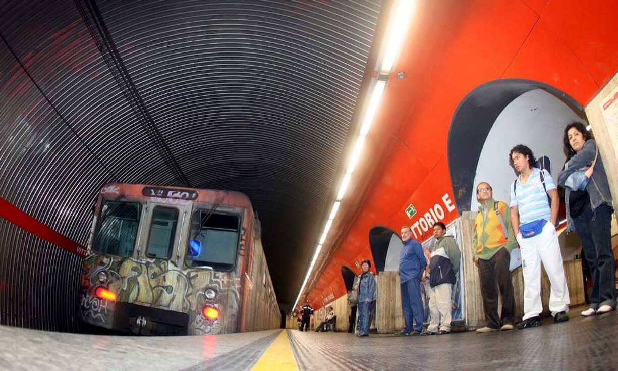 Rom - Italien
Obwohl die Metro in der italienischen Hauptstadt nicht den besten Ruf hat kostet eine Woche 32 Dollar.