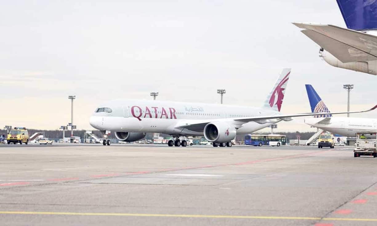 Qatar Airways - Weltpremiere
Vor wenigen Wochen hat der Flugzeughersteller Airbus den ersten von insgesamt 80 A350 XWB an seinen ersten Kunden Qatar Airways ausgeliefert. Mit der Aufnahme der täglichen Verbindung zwischen Doha (Katar) und Frankfurt am 15. Januar 2015 begann der weltweite Einsatz einer neuen, energieeffizienten und lärmreduzierten Flugzeuggeneration.
Retourticket in Business Class ab 3000 Euro
