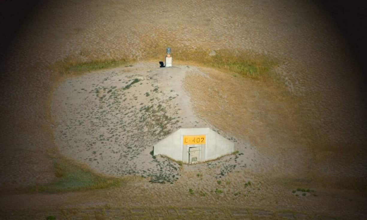 Es wird zudem einige Annehmlichkeiten geben, wie Vollzeit-Personal, das für Sicherheit, Wartung und andere Unterstützung sorgt. Vivos plant ausserdem, einen Laden einzurichten. Vivos hofft den Bau des Ladens, der Büros und der Wohnräume für das Personal bis zum Herbst 2017 abschliessen zu können.