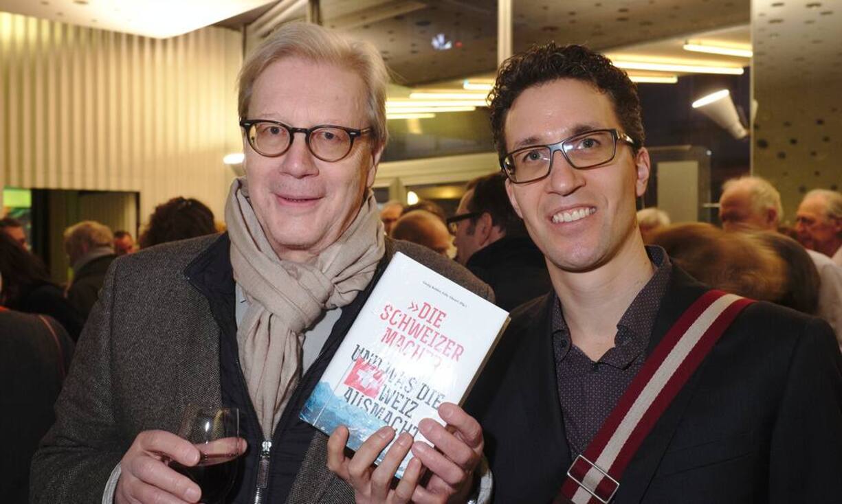 Die beiden Herausgeber des Buches «Die Schweizermacher - Und was die Schweiz ausmacht»: Georg Kohler und Felix Ghezzi (von links nach rechts)