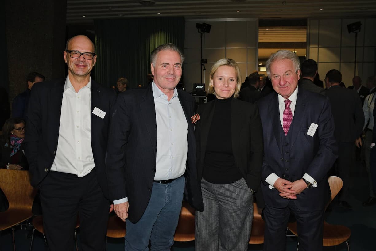 Simon Roth, Pictet; Eric Sarasin, Singularity Group AG; Ladina Heimgartner, Ringier Medien Schweiz; Bjørn Johansson, Dr. Bjørn Johansson Associates AG.