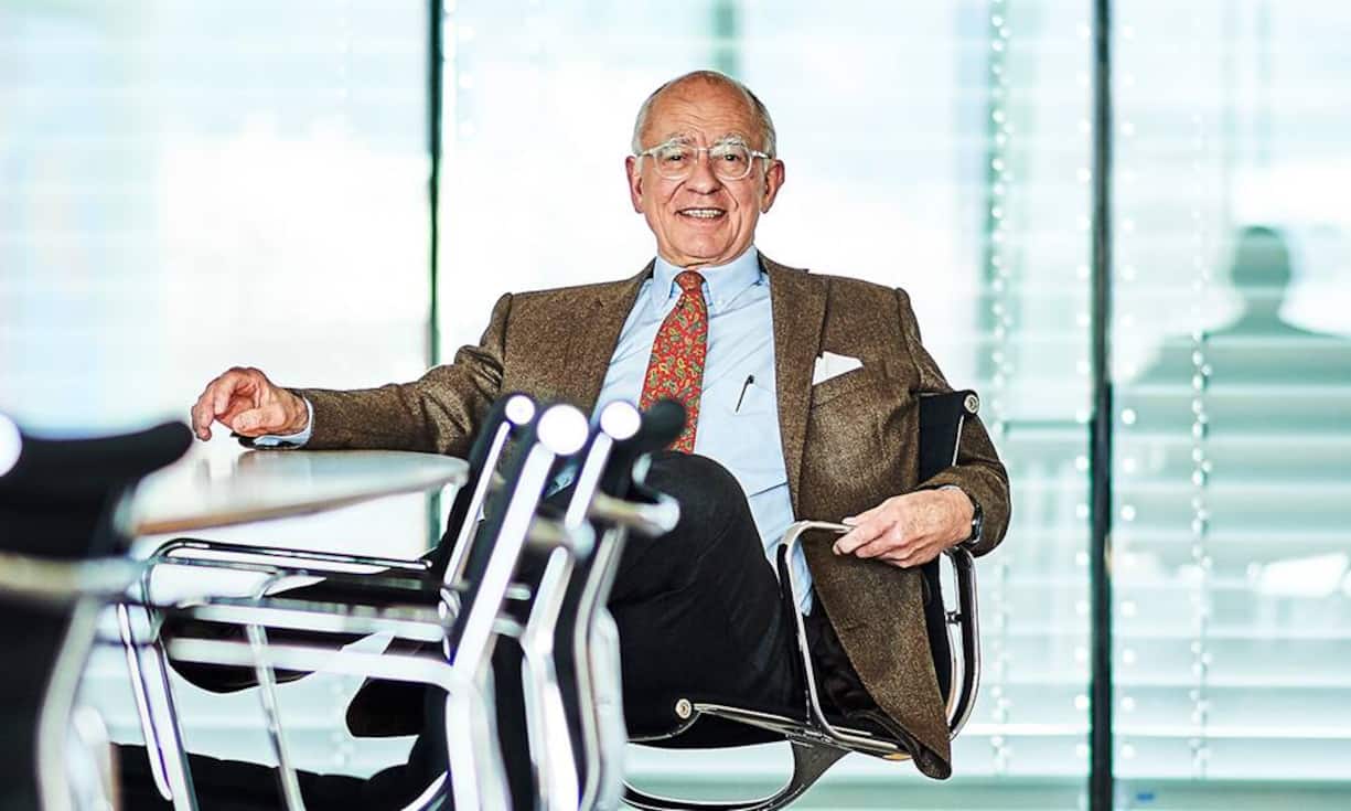 Erfolgreiche Familienunternehmen und ihre Patrons:Artemis Group/HergiswilGründungsjahr: 2010Branche: Beteiligungsfirma (Beteiligungen unter anderem: Franke, Feintool, Beverage Systems)Familienpatron: Michael Pieper (Bild)Chef: Michael PieperUmsatz 2014: 2,7 Milliarden FrankenGewinn 2014: 178 Millionen FrankenMitarbeiter 2014: 11'000