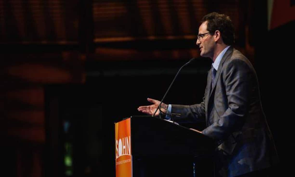 Gewinner: Zach Schreiber
Der Chef von Point State Capital wettete im letzten Mai gegen den Ölpreis. Sein Fonds verdiente mit der riskanten Strategie eine Milliarde Dollar.