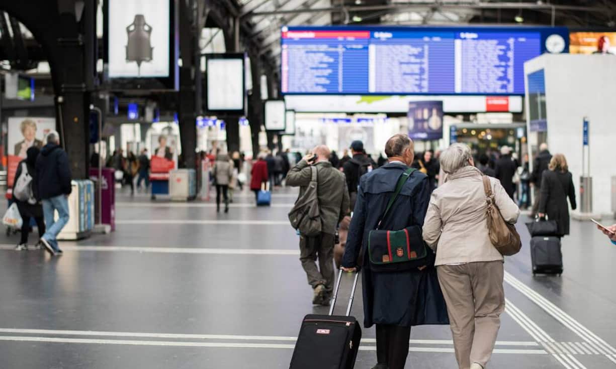 ... muss sich bis zum Fahrplanwechsel und zur fahrplanmässigen Eröffnung im Dezember gedulden.