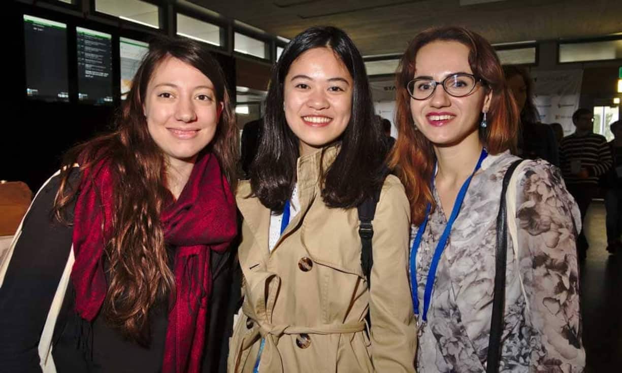 Seraina Petersen, Student, European Youth Parliament;
Huihui Ding, Studentin, Universität Mannheim;
Mariia Bodnar, Ambassador, Friedrich-Schiller-University of Jena