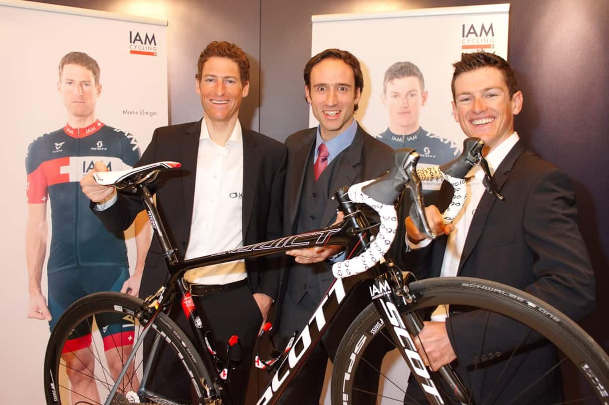 Profi-Radrennfahrer bei IAM: Martin Elmiger, Radprofi; Ingo Bionda, Business Development Manager, Independent Asset Management IAM; Mathias Frank, Radprofi