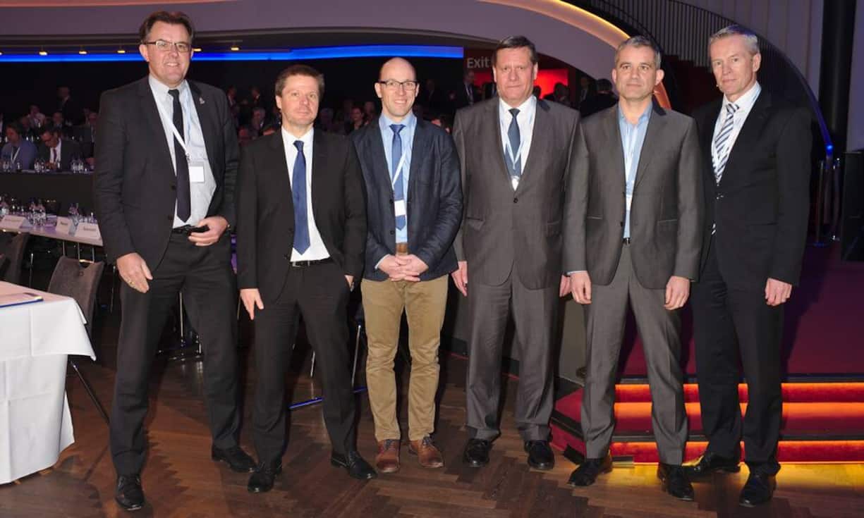 Politiker-Diskussionsrunde:
Peter Schilliger, Nationalrat FDP;
Martin Bäumle, Nationalrat GLP;
Stefan Müller-Altermatt, Nationalrat CVP;
Roland Eberle, Ständerat SVP;
Beat jans, Nationalrat SP;
Werner Luginbühl, Ständerat BDP