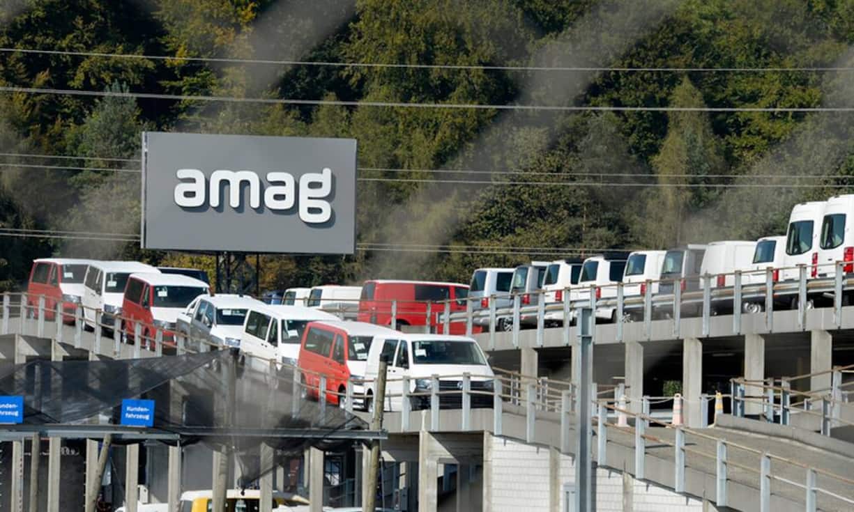 Luzern: Erben HaefnerMartin Haefner investiert mit dem grössten  Autoimporteur des Landes Amag in neue Mobilitätsformen wie Sharoo und Catch a Car von Mobility. Denn neben VW verzeichnen auch andere Amag-Marken wie Audi, Skoda oder Seat rückläufige Verkäufe. Stabil blieb der zweite grosse Vermögenswert von Haefner und seiner Schwester Eva-Maria Bucher-Haefner: die Beteiligung am US-Softwarekonzern CA. Das Vermögen der Erben summiert sich insgesamt auf 7 bis 8 Milliarden Franken.