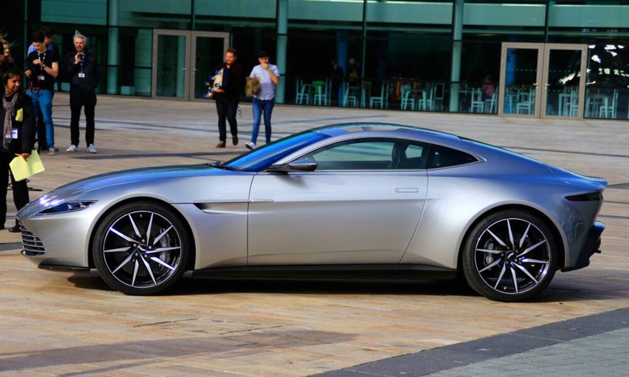 james-bond-aston-martin.jpg