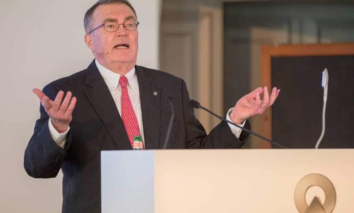 Das sind 2016 die Reichsten der Region Zentralschweiz: 
Platz 3: Die Familien Schindler und BonnardDank dem gut laufenden Geschäft vom Lift- und Rolltreppenherstellers Schindler ist das Vermögen der Familien Schindler und Bonnard um zwei Milliarden auf 10 bis 11 Milliarden gewachsen. Damit liegen sie auf Platz neun der 300 Reichsten. Im Bild Alfred N. Schindler, welcher nächstes Jahr sein Amt als Verwaltungsratspräsident abgeben will.  Keystone