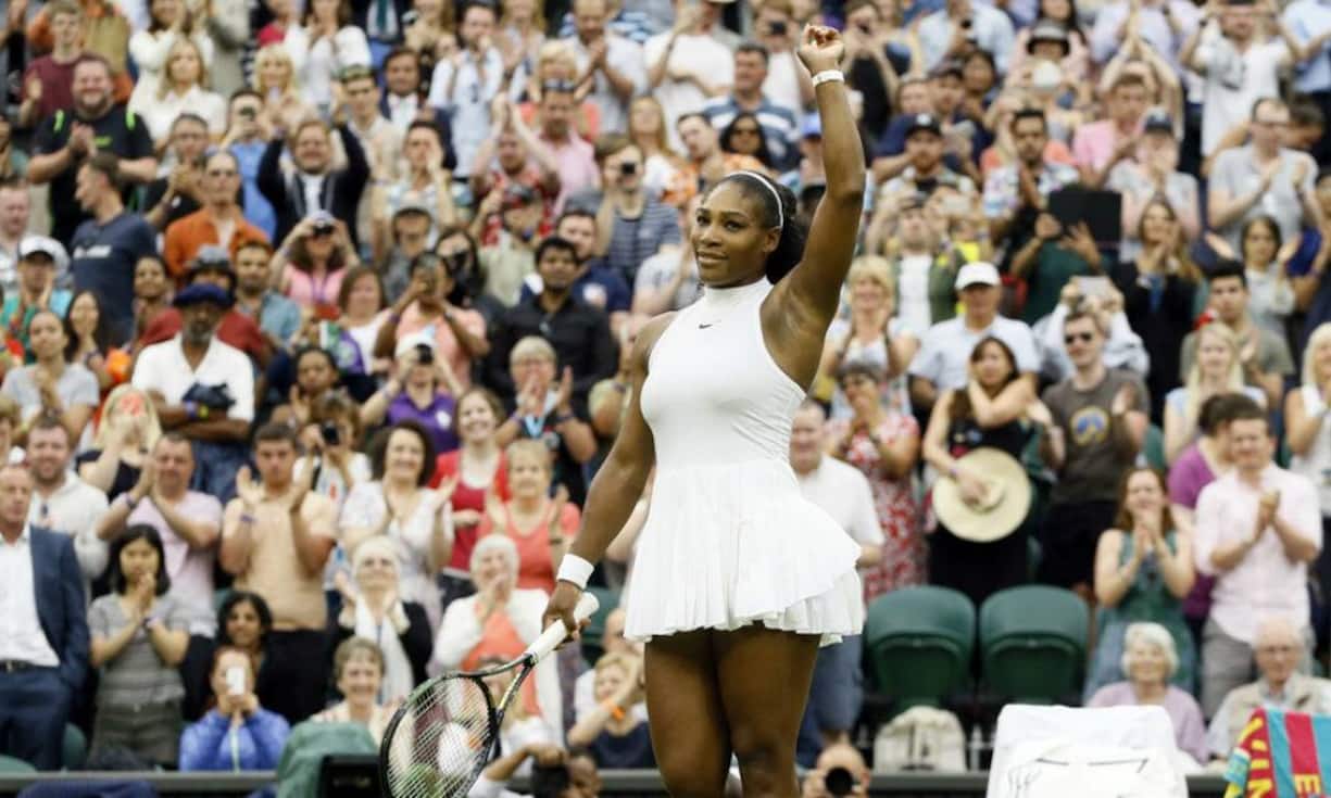 Sie bekommt die Extrawurst: Serena Williams muss sich um ihr Sport-Outfit keine Sorgen machen. Ihr Vertrag mit Nike sieht vor, dass sie exklusive Sport-Kleidung in Einzelanfertigung erhält.