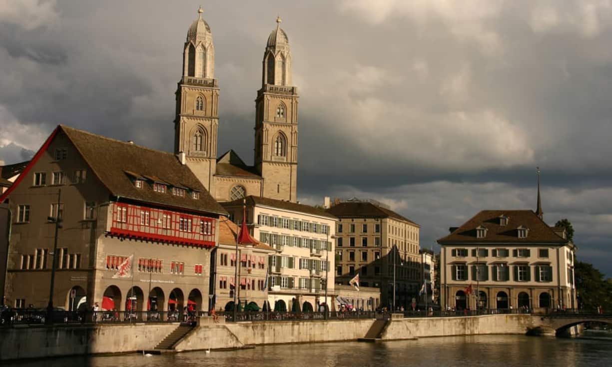 Dicht auf den Fersen folgt Zürich mit einem Akademikeranteil von 37 Prozent. Flickr/Martin Kirchgessner