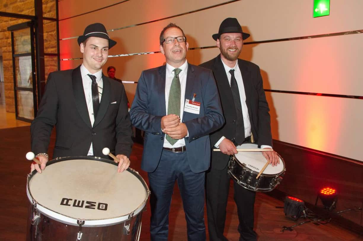 Gut getrommelt: Hans-Willy Brockes, ESB Europäische Sponsoring Börse.