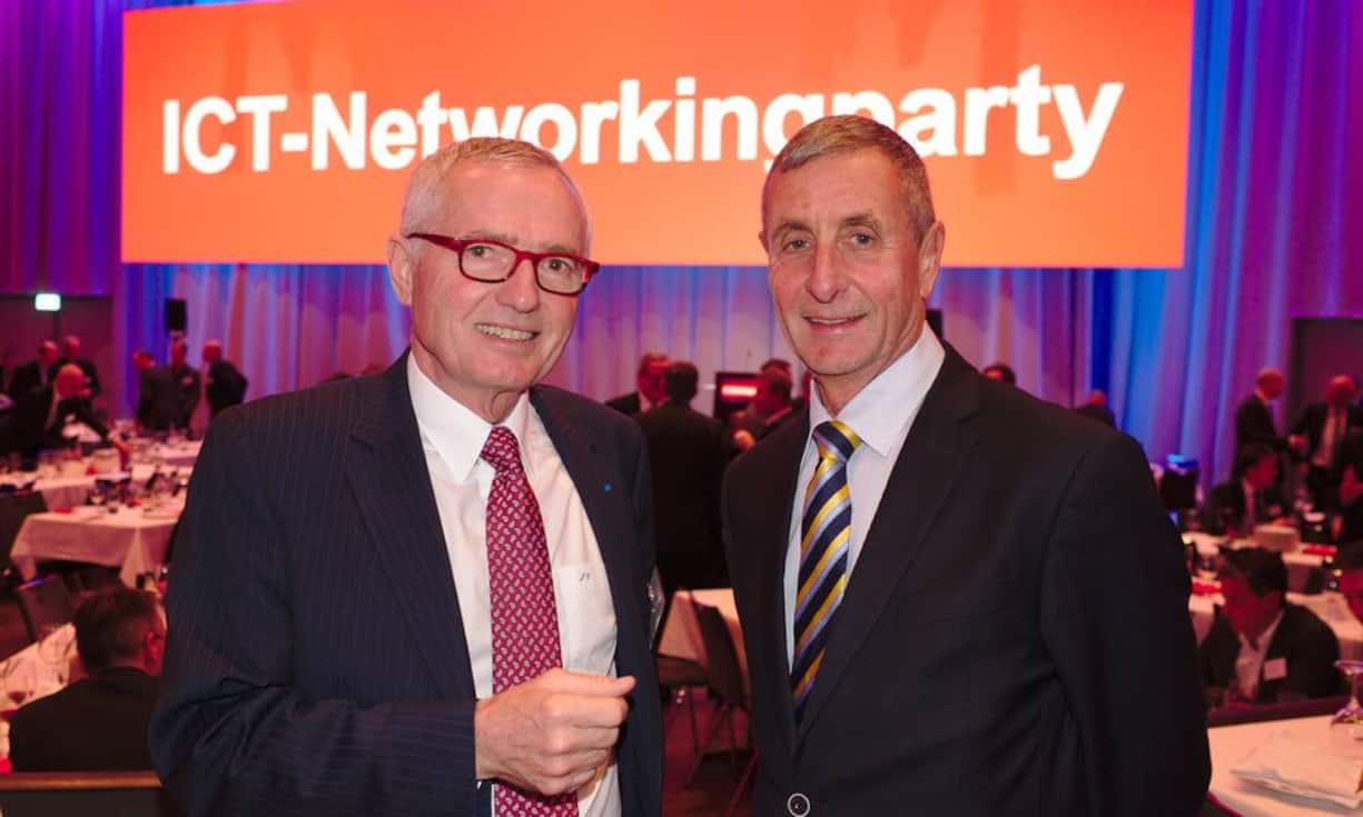 Jacky Gillmann, VRP, Losinger Marazzi SA;
Peter Marthaler, Unternehmenspublizist, Die Mobiliar