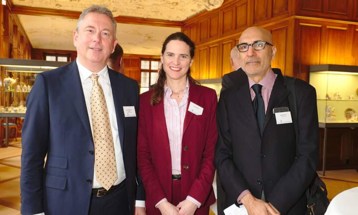 Marc Bachmann, CEO, Eligendo  Executive Search AG;
Sylvia Smith, Financial Translator & Copywriter;
Ajay Berman, CEO, eOptive Sarl