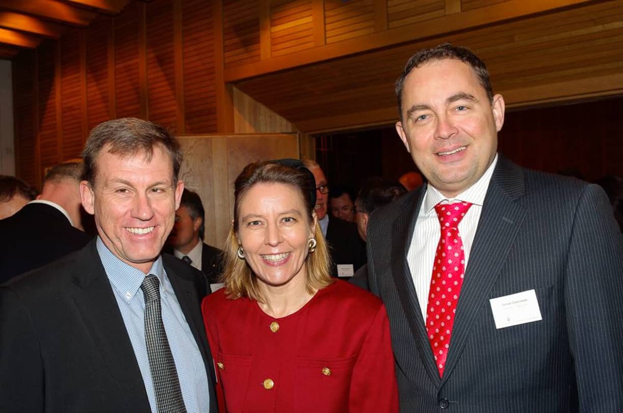 Colin Forrest, Market Operations Manager Switzerland, Coca-Cola Schweiz GmbH; Béatrice Guillaume-Grabisch, VRP Beverage Partners Worldwide; Tomas Gawlowski, Country General Manager, Coca-Cola HBC Schweiz AG