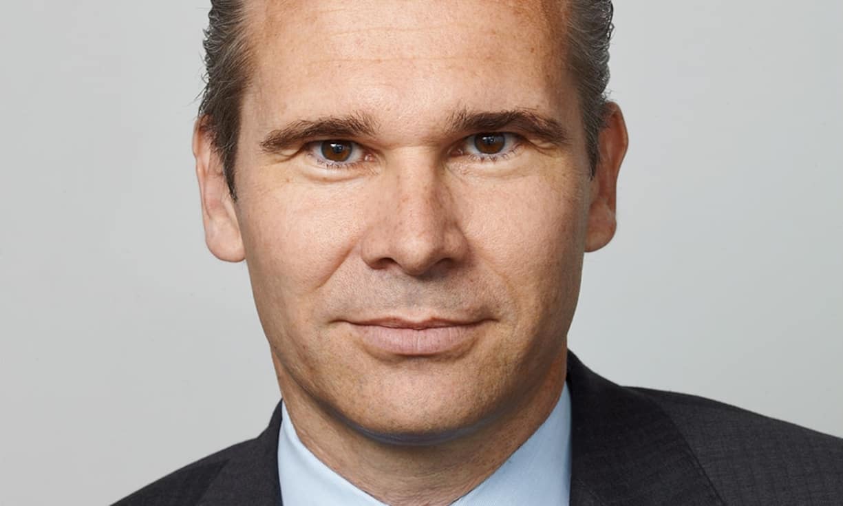 Fusionen und UnternehmenskäufeAuf diesem Rechtsgebiet zählt Homburger (im Bild Frank Gerhard) zu den meistempfohlenen Kanzleien des Landes. Im Bereich Fusionen und Unternehmenskäufe (M&A) beraten sie ihre Klienten im Rahmen von strukturierten Transaktionen wie Unternehmenskäufen und -verkäufen, Zusammenschlüssen oder Ausgliederungen.