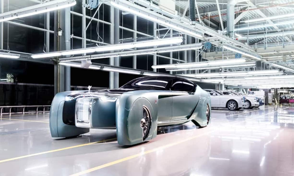 So sieht das Rolls-Royce-Konzeptauto für Superreiche aus:Eigenen Angaben zufolge soll der 103EX eine Verschmelzung aus traditionellem Rolls-Royce-Design mit futuristischen Merkmalen sein.