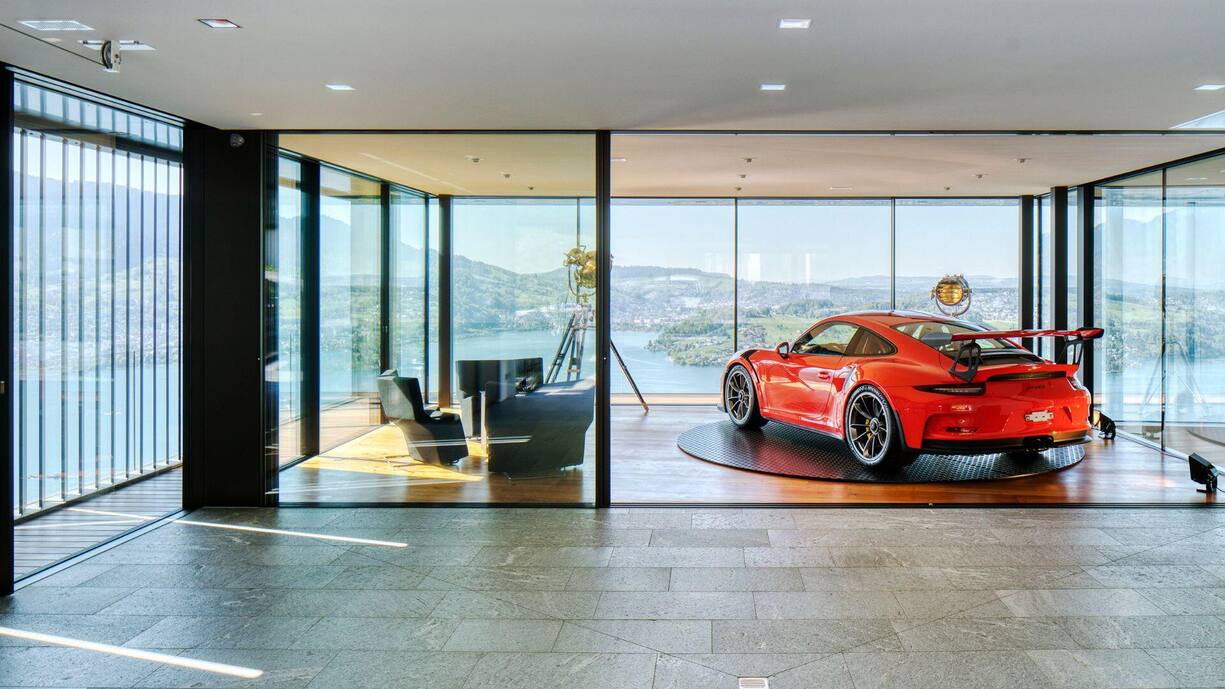 Hochkarätige Villa mit fantastischer Sicht, Fürigen (NW)