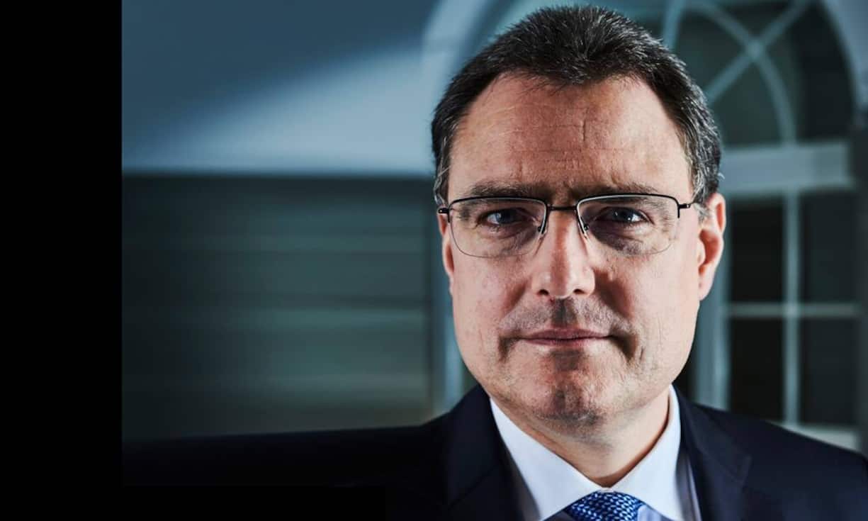 Trotz Deflation hält Nationalbank-Präsident Thomas Jordan seinen Auftrag für erfüllt. Einen neuen Mindestkurs lehnt er im BILANZ-Gespräch ab. Gerry Nitsch