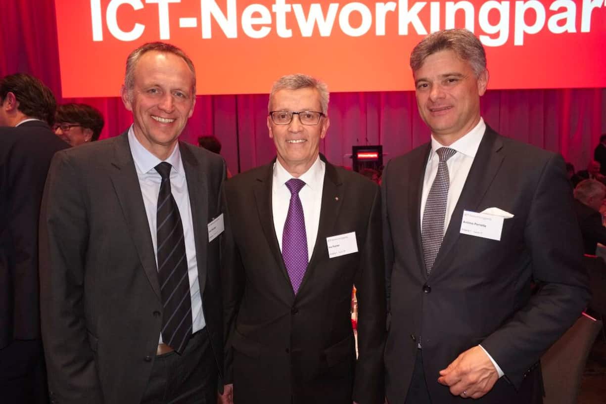 Urs Fischer, CEO, SwissSign AG; Ivo Furrer, CEO Schweiz, SwissLife; Antimo Perretta, CEO, AXA Winterthur