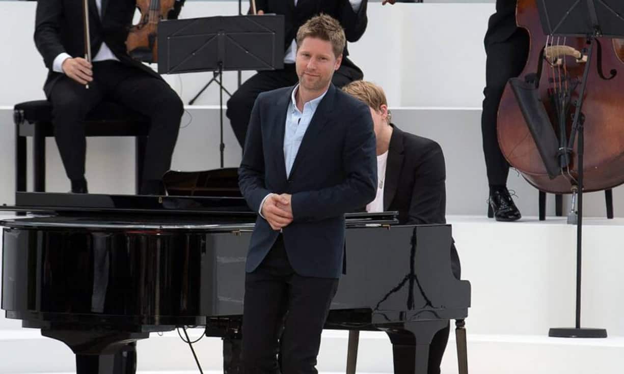 christopher-bailey_2.jpg