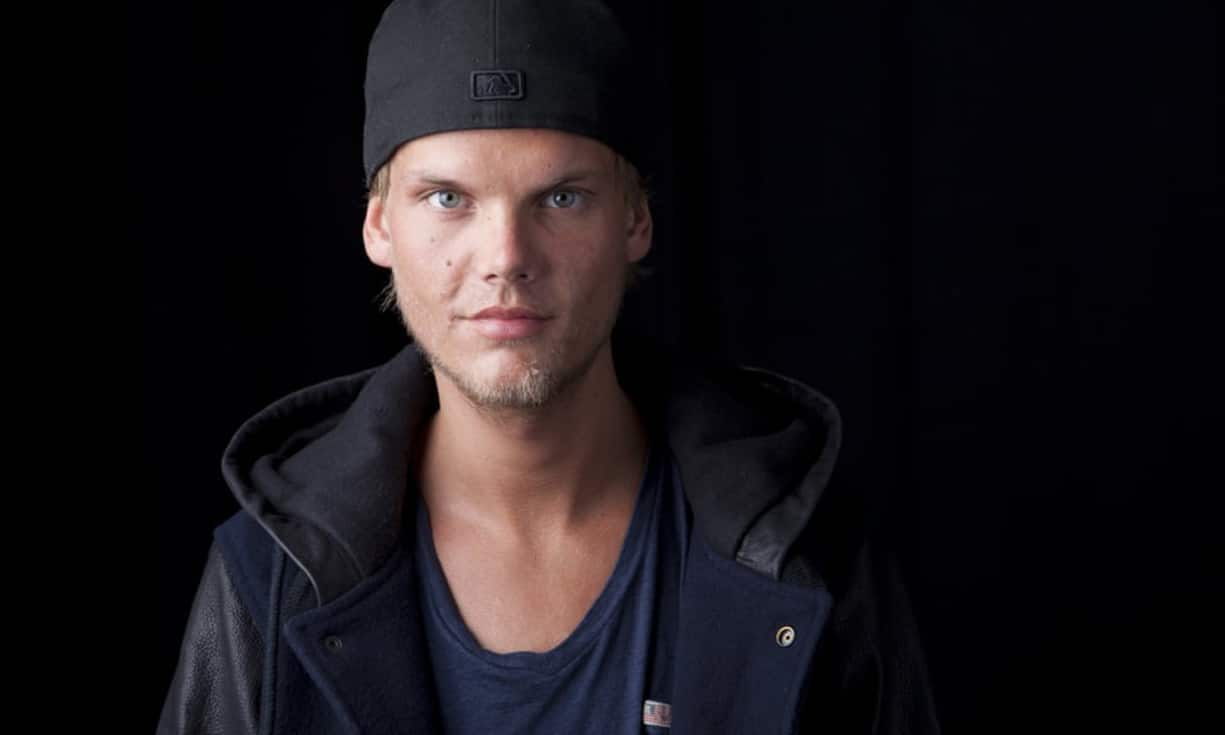 Rang 3: Avicii (24) mit 28 Millionen Dollar.
Tim Bergling ist nach seinem internationalen Hit «Wake Me Up» auch im Rest der Welt ein Begriff. Der 24-Jährige Schwede arbeitet zurzeit an seinem zweiten Album.
