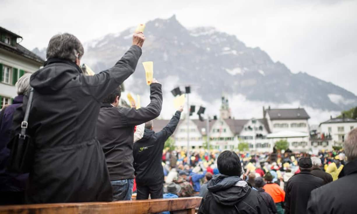 Kanton GlarusAnzahl Selbstanzeigen 2016: 71 (51 im Jahr 2015)Steuereinnahmen 2016: 800'000 Franken (2015: 900'000 Franken)